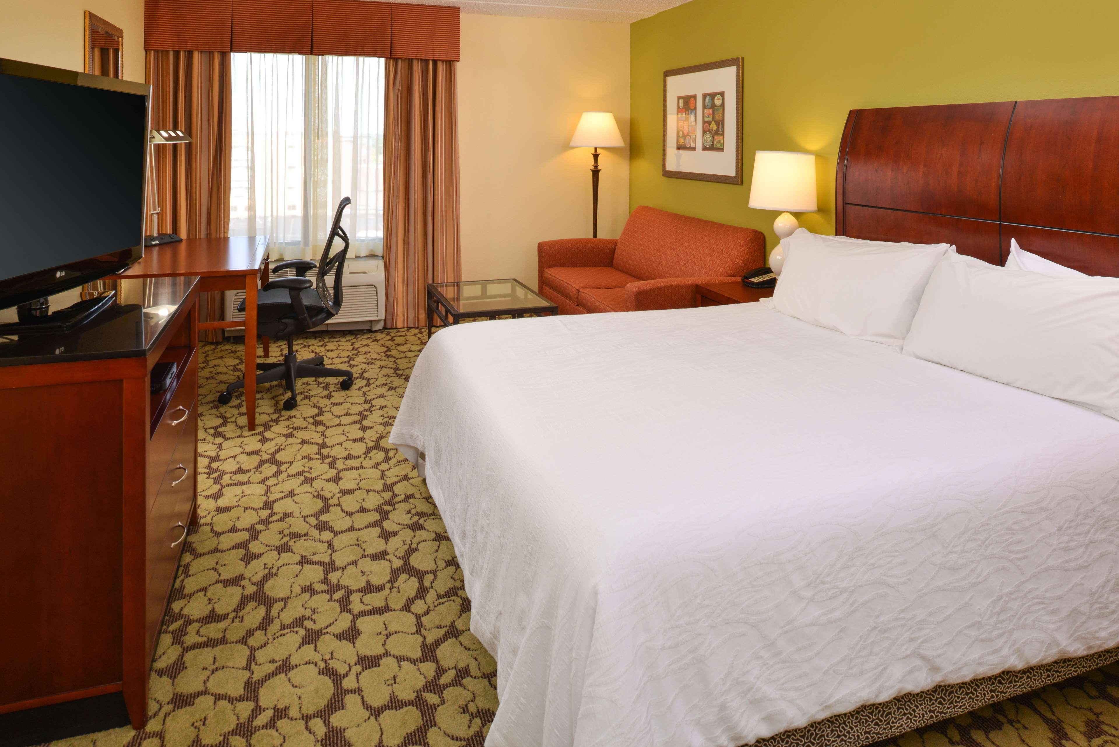 Hilton Garden Inn Terre Haute Ngoại thất bức ảnh