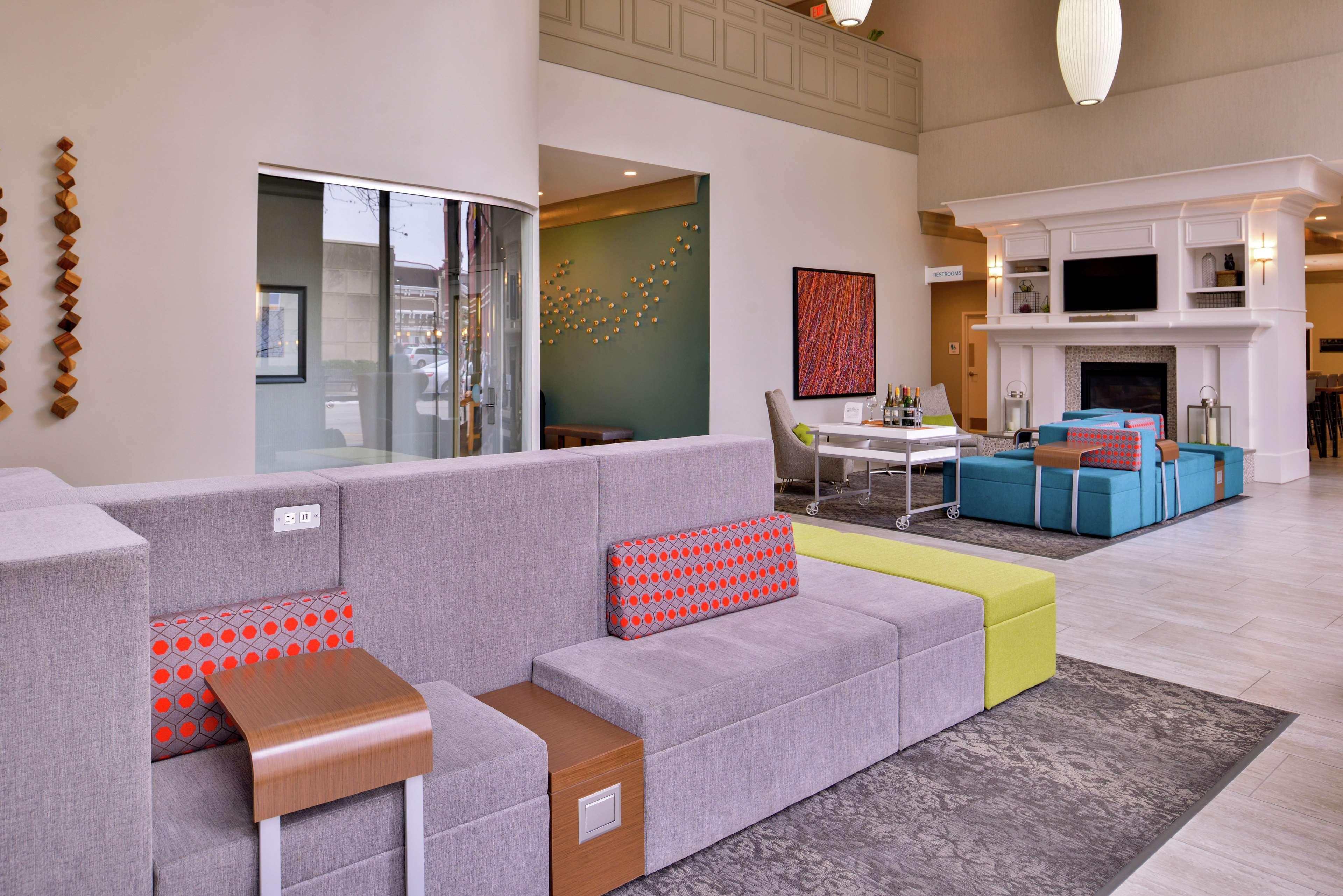 Hilton Garden Inn Terre Haute Ngoại thất bức ảnh