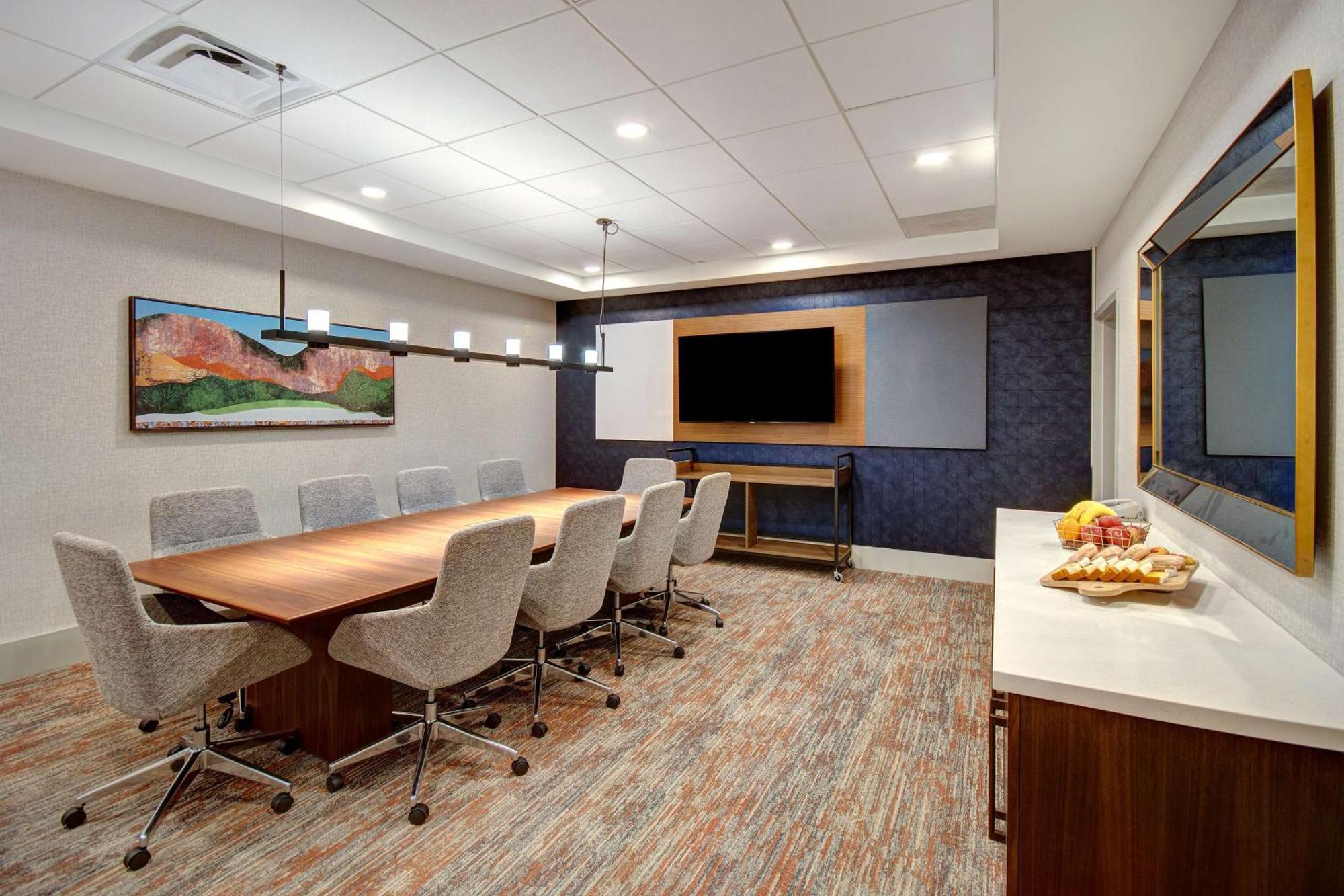 Hilton Garden Inn Terre Haute Ngoại thất bức ảnh
