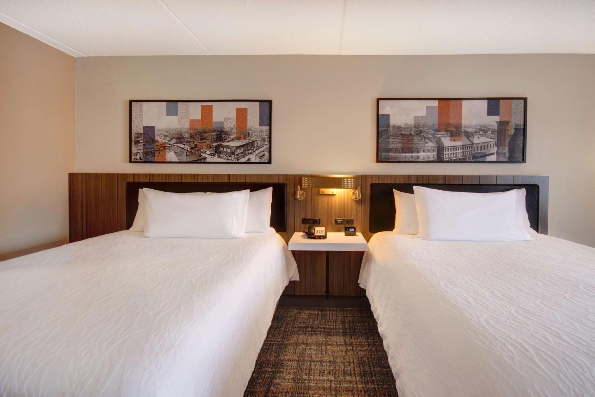 Hilton Garden Inn Terre Haute Ngoại thất bức ảnh