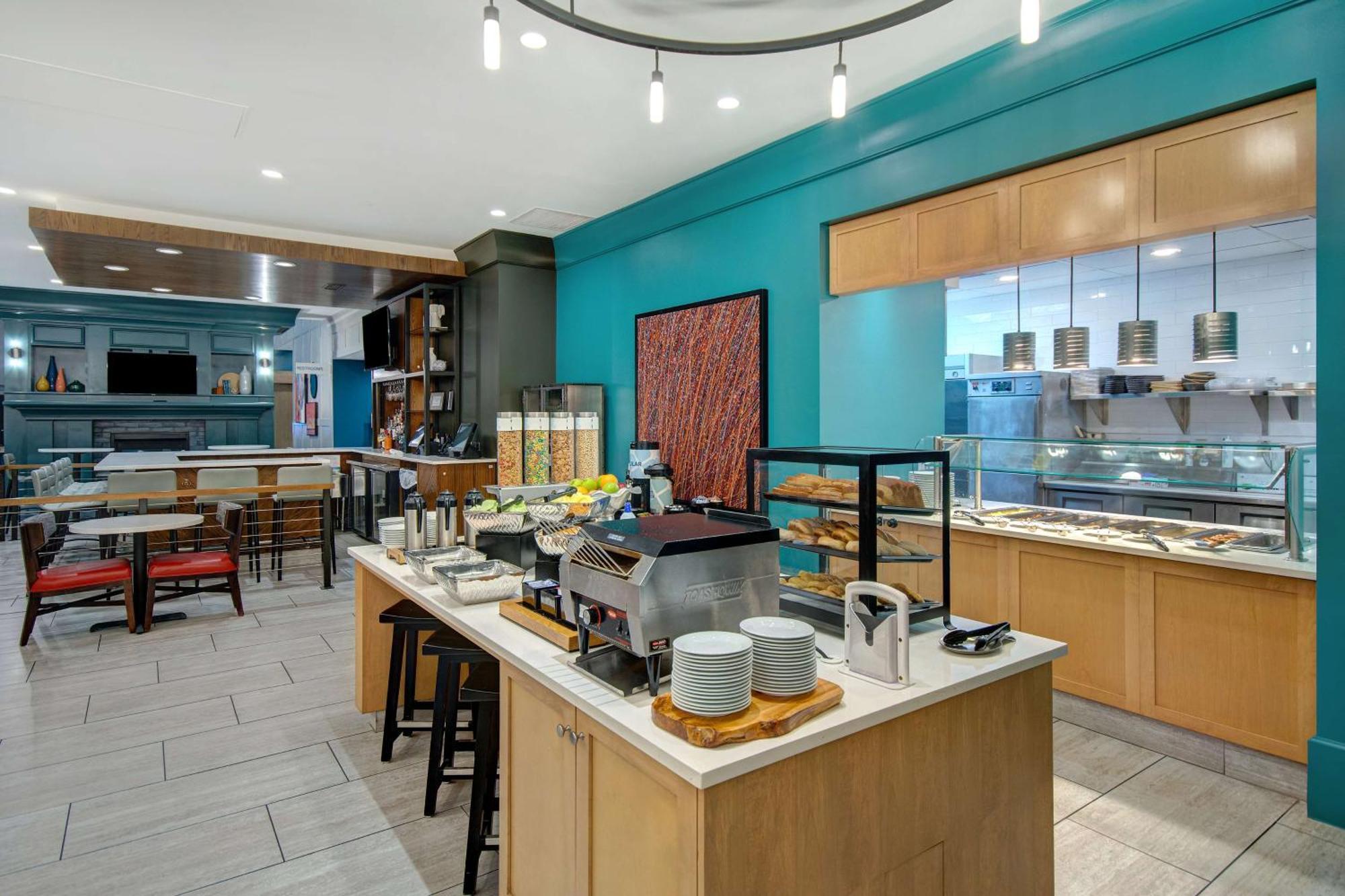 Hilton Garden Inn Terre Haute Ngoại thất bức ảnh