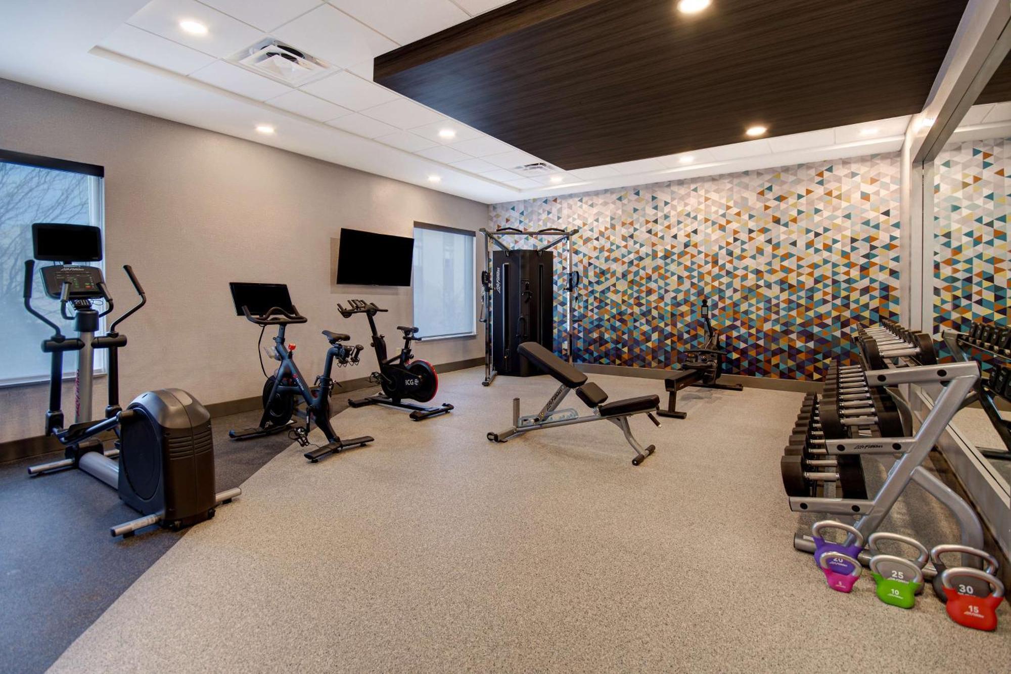 Hilton Garden Inn Terre Haute Ngoại thất bức ảnh